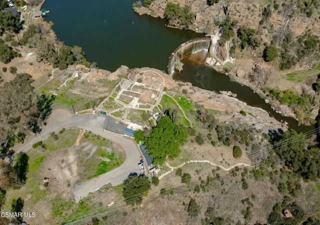 Photo 3 of Land for sale at 28801 Lakeshore Dr, Agoura Hills, CA 91301 | MLS# 225001656 | Listing updated on 2026-02-26