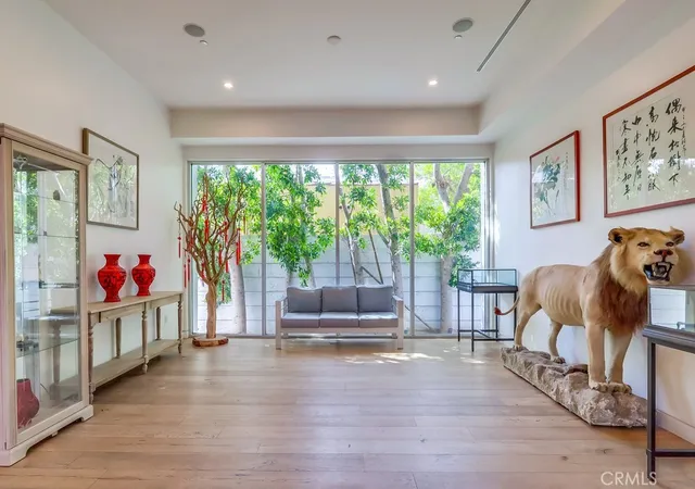 Photo 3 of Single family home for sale at 737 N Cherokee Ave, Los Angeles, CA 90038 | MLS# WS25062667 | Listing updated on 2026-01-09