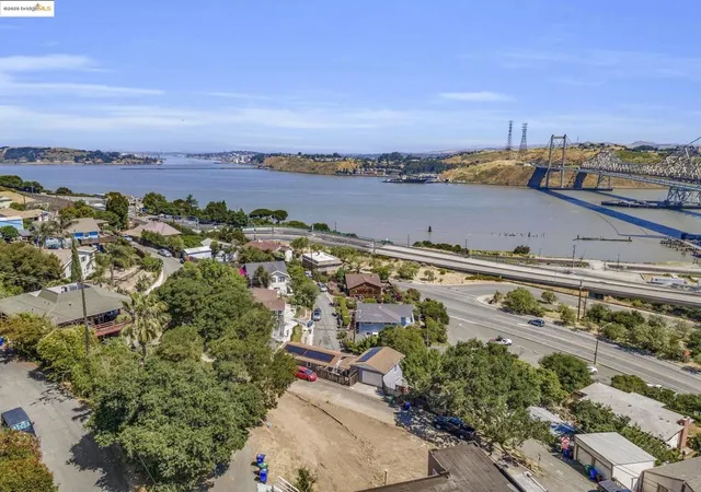Photo 4 of Land for sale at 125 Kendall Ave, Crockett, CA 94525 | MLS# 41092332 | Listing updated on 2026-10-07