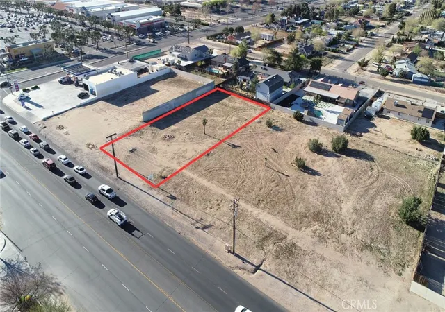 3rd image of 14550 Main St, Hesperia, CA 92345 | MLS# HD25074053