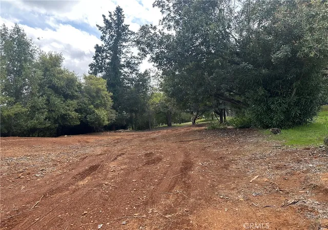 Photo 3 of Land for sale at 8505 Harbor View Dr, Kelseyville, CA 95451 | MLS# LC25075408 | Listing updated on 2026-06-26