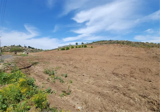 Photo 4 of Sale Pending at 0 Menifee Rd, Murrieta, CA 92563 | MLS# PW25076917 | Listing updated on 2026-03-08