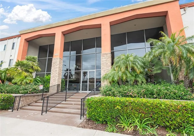 1st image of 400 N Acacia Ave #B12, Fullerton, CA 92831 | MLS# SR25077565
