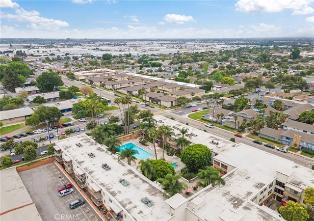 28th image of 400 N Acacia Ave #B12, Fullerton, CA 92831 | MLS# SR25077565