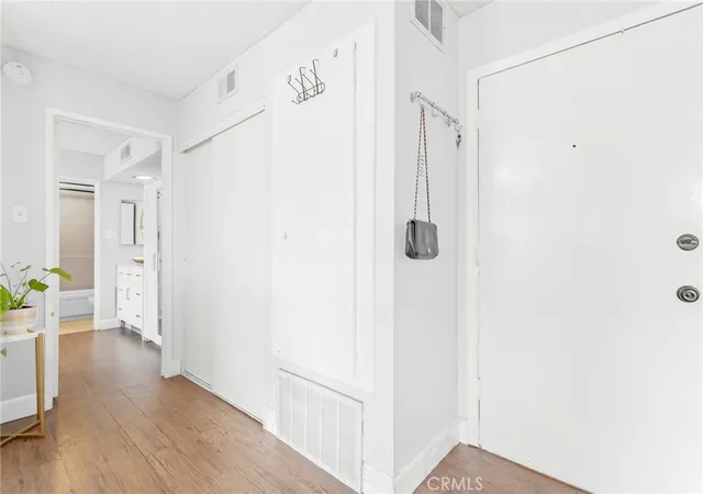 4th image of 400 N Acacia Ave #B12, Fullerton, CA 92831 | MLS# SR25077565