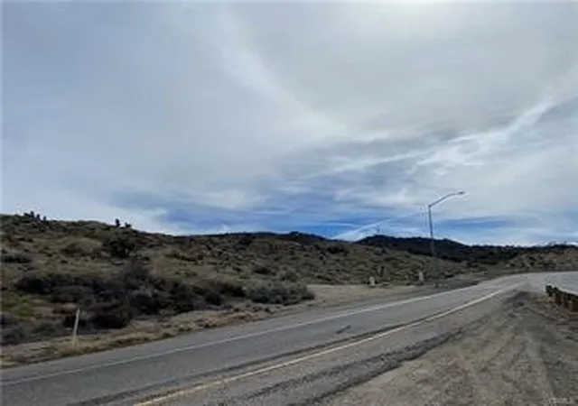 4th image of 8450 Hwy 138, Phelan, CA 92371 | MLS# HD25078518