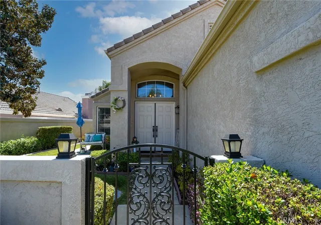 Homes for sale in Murrieta, CA | 23898 Via Pamilla, Murrieta, CA 92562 | MLS# OC25078856