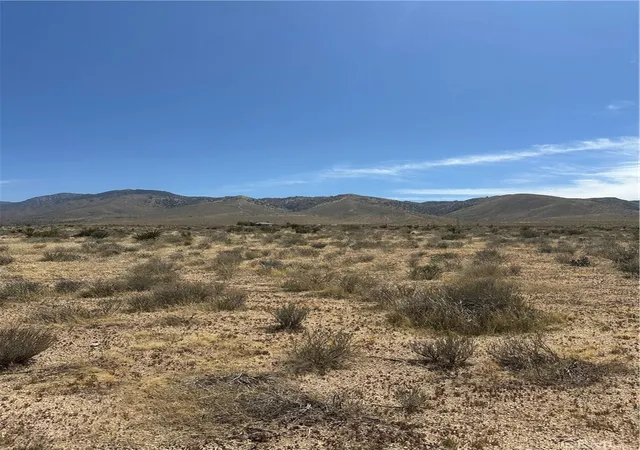 18th image of 0 Laramie St, Apple Valley, CA 92308 | MLS# CV25080461