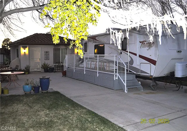 2nd image of 11624 Ridgemark Rd, Apple Valley, CA 92308 | MLS# HD25081306