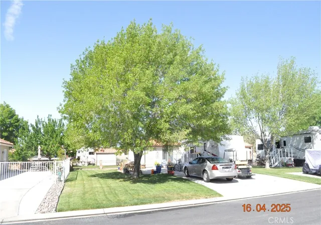 4th image of 11624 Ridgemark Rd, Apple Valley, CA 92308 | MLS# HD25081306