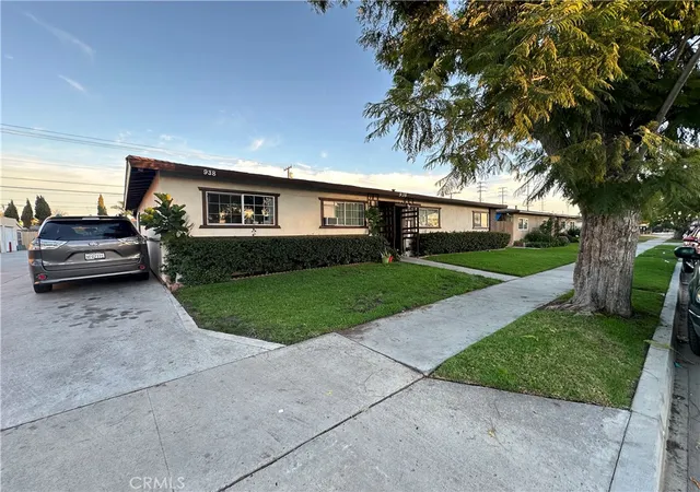 2nd image of 938 S Gilbuck Dr, Anaheim, CA 92802 | MLS# OC25082967
