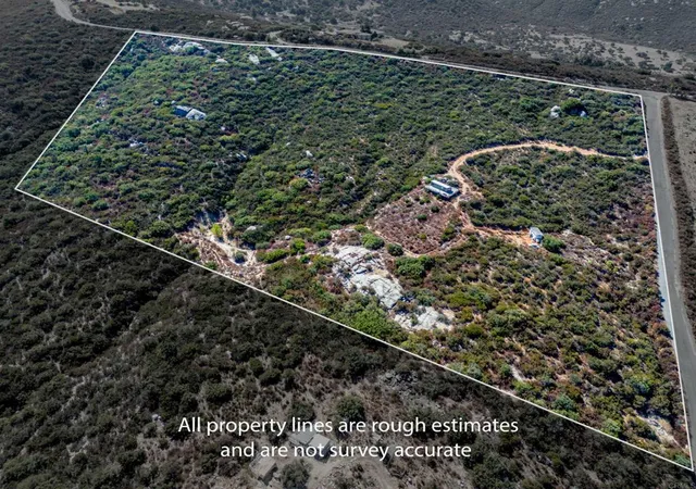 1st image of 19 3 Swan Rd, Ramona, CA 92065 | MLS# NDP2503750