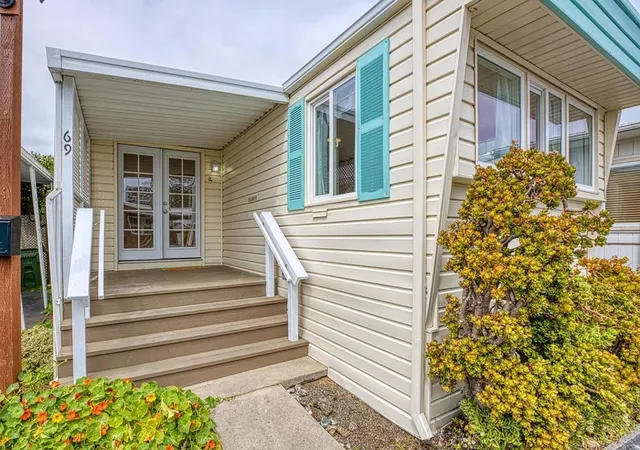 Homes for sale in Capitola, CA | 750 47Th Ave #69, Capitola, CA 95010 | MLS# ML82003068