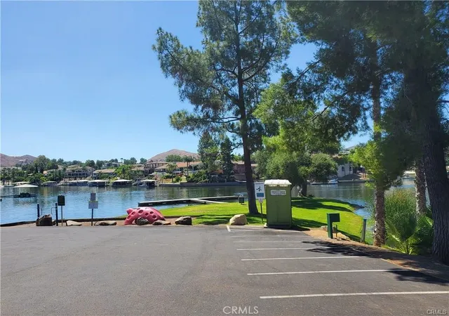 12th image of 22720 Blue Teal, Canyon Lake, CA 92587 | MLS# OC25082818