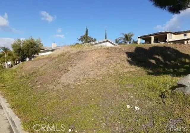 5th image of 22720 Blue Teal, Canyon Lake, CA 92587 | MLS# OC25082818