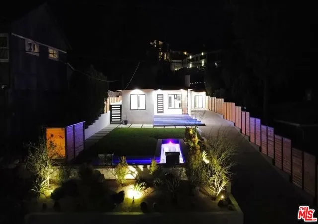 3rd image of 5005 Catalon Ave, Woodland Hills, CA 91364 | MLS# 25528403