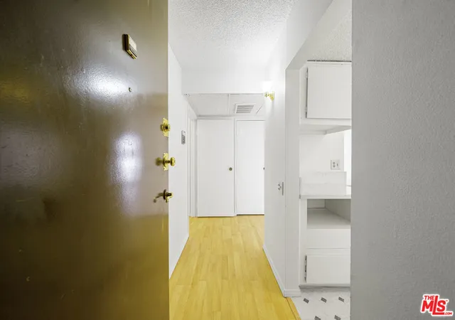 30th image of 421 S La Fayette Park Pl #711, Los Angeles, CA 90057 | MLS# 25528921