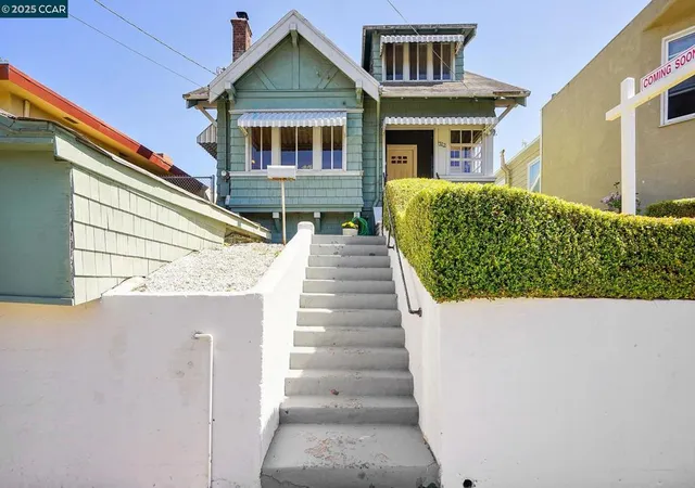 2nd image of 1322 Virginia, Berkeley, CA 94702 | MLS# 41094422