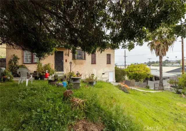 Photo 4 of House for sale at 1972 N Marianna Ave, Los Angeles, CA 90032 | MLS# SB25091016 | Listing updated on 2026-06-30