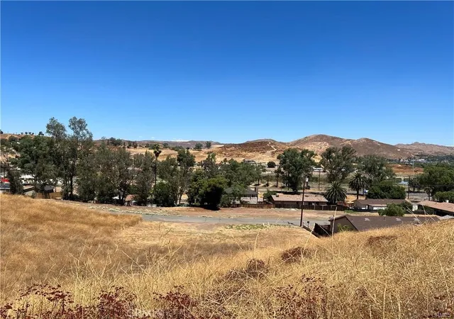 Photo 1 of Land for sale at 5 Stecher Ave, Lake Elsinore, CA 92530 | MLS# SW25091169 | Listing updated on 2026-04-18