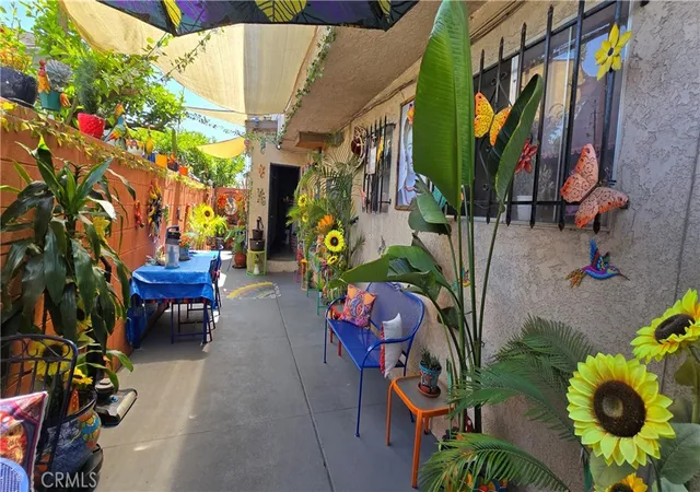 4th image of 4301 E 60th St, Huntington Park, CA 90255 | MLS# IV25085582