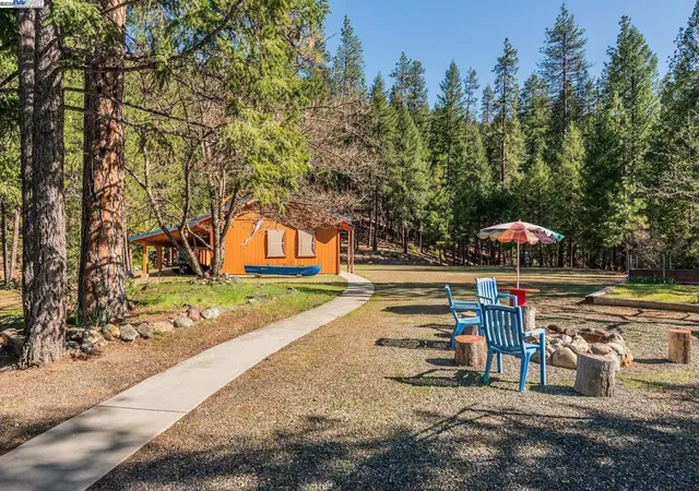 Photo 2 of Single family home for sale at 8341 E Side Rd, Trinity Center, CA 96091 | MLS# 41095024 | Listing updated on 2026-05-11
