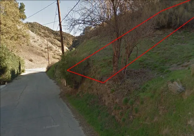 Homes for sale in Castaic, CA | 29718 Central Ave Ave, Castaic, CA 91384 | MLS# 219129144DA