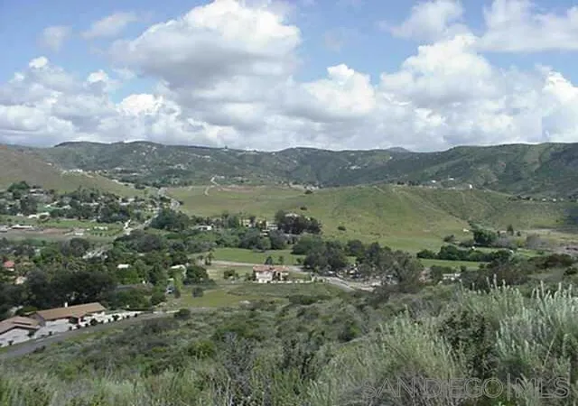 5th image of 14761 Quail Haven Ln 1, El Cajon, CA 92019 | MLS# 250025792SD