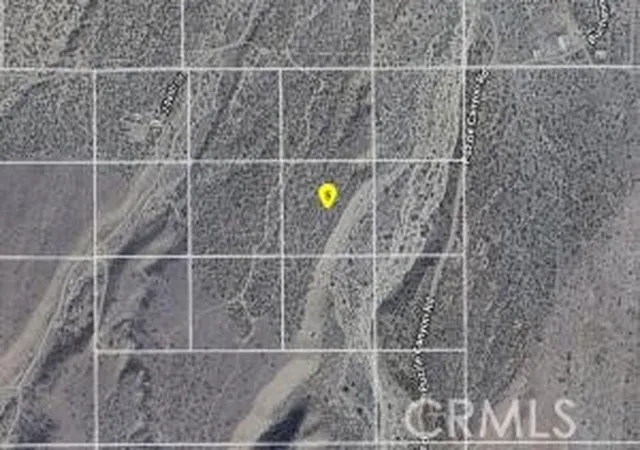 1st image of 250 E Vic Avenue Z14, Llano, CA 93544 | MLS# SR25091896