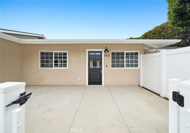 3rd image of 1805 Clay St, Newport Beach, CA 92663 | MLS# NP25088084