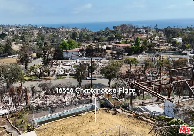 Photo 1 of Land for sale at 16556 Chattanooga Pl, Pacific Palisades, CA 90272 | MLS# 25531423 | Listing updated on 2026-04-18