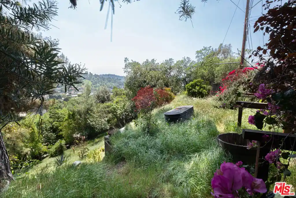Photo 1 of Land for sale at 3500 E Loma Lada Dr, Los Angeles, CA 90065 | MLS# 25531209 | Listing updated on 2026-07-27