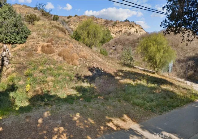Photo 3 of Land for sale at 0 Val Verde, Castaic, CA 91384 | MLS# SR25094312 | Listing updated on 2026-08-31