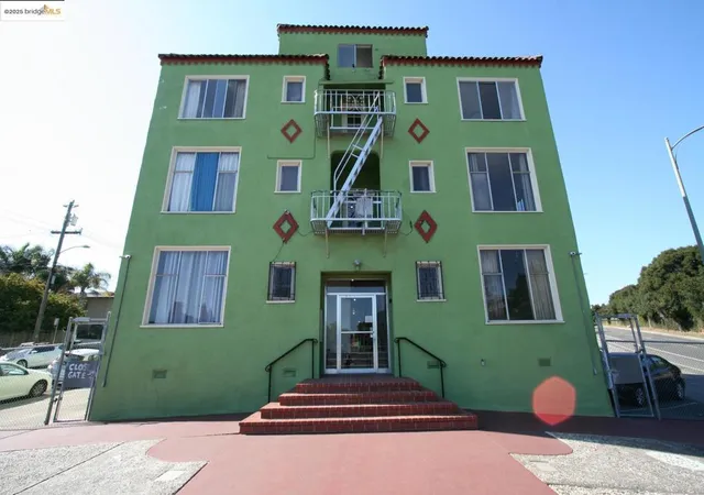 1st image of 1458 E 33rd Street, Oakland, CA 94602 | MLS# 41095836
