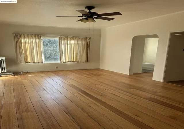 3rd image of 1458 E 33Rd Street, Oakland, CA 94602 | MLS# 41095836