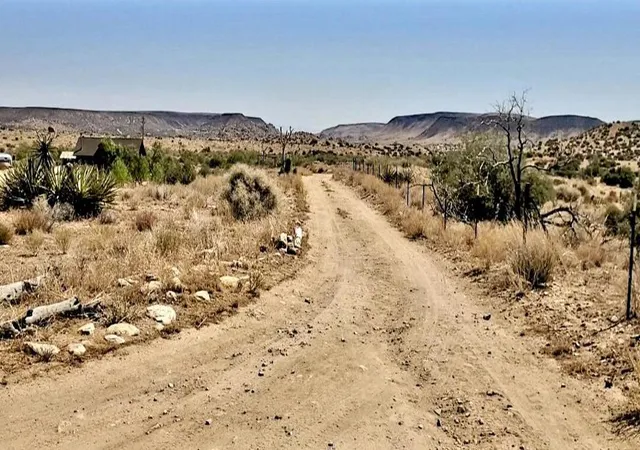 3rd image of 0 Trails End Ox Yoke Pass, Pioneertown, CA 92268 | MLS# 219129516DA