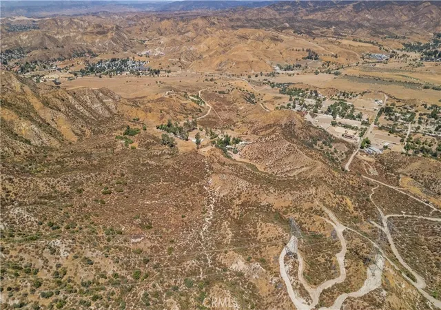 1st image of 0 Ilana Lane, Saugus, CA 91390 | MLS# SR25098341
