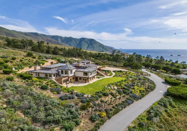 2nd image of 31453 Hwy 1, Carmel, CA 93923 | MLS# ML82002200