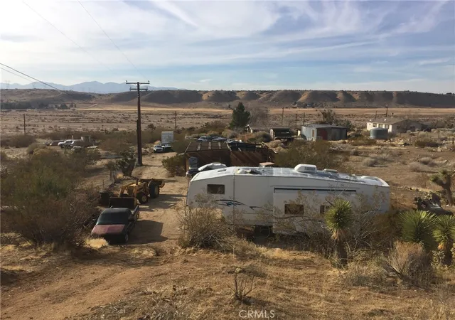 1st image of 6719 Deep Creek Rd, Apple Valley, CA 92308 | MLS# HD25099153