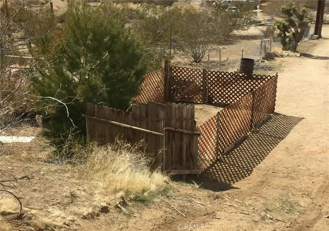 4th image of 6719 Deep Creek Rd, Apple Valley, CA 92308 | MLS# HD25099153