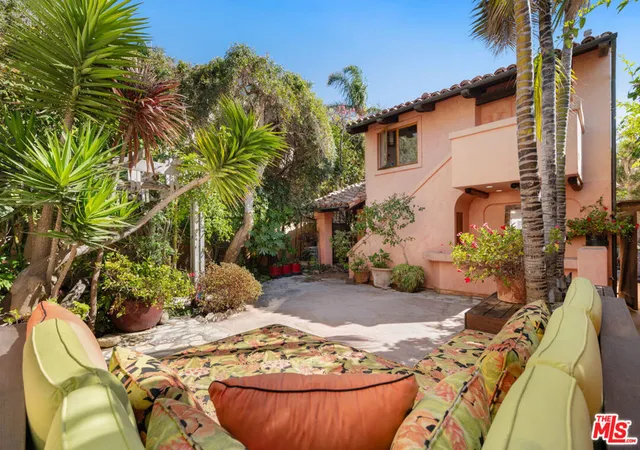 Homes for sale in Malibu, CA | 23351 Malibu Colony Rd #108a, Malibu, CA 90265 | MLS# 25534330