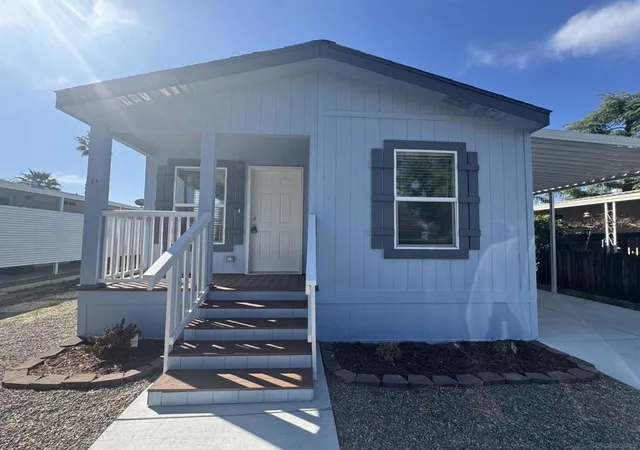 Photo 1 of Manufactured home for sale at 725 W Thornton Ave, Hemet, Ca 92543 #11, Hemet, CA 92543 | MLS# 250026684SD | Listing updated on 2026-09-24