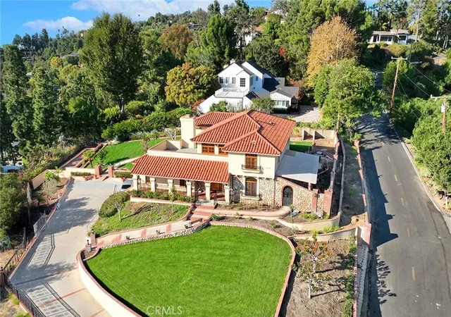 3rd image of 2240 Foothill Blvd, Santa Ana, CA 92705 | MLS# PW25101030