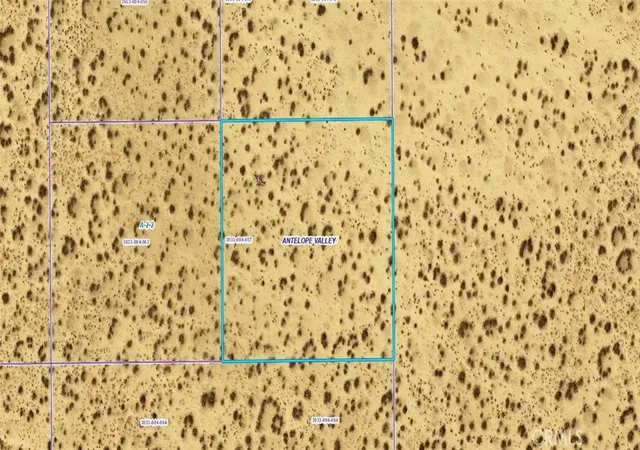 1st image of 0 E Vic Ave S10, Llano, CA 93591 | MLS# SR25101857
