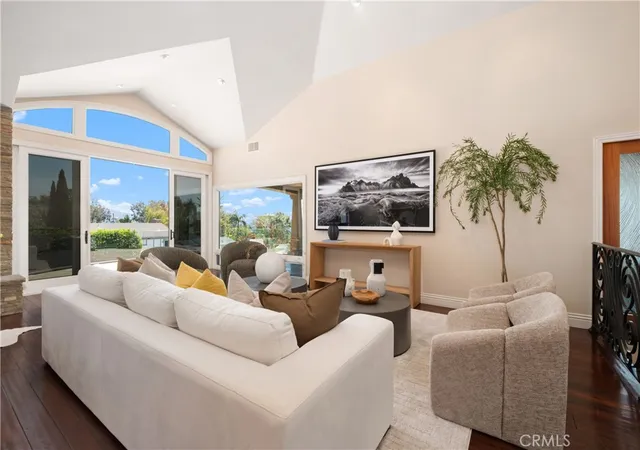 2nd image of 535 High Dr, Laguna Beach, CA 92651 | MLS# LG25102495