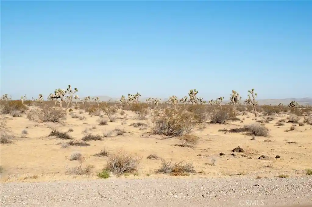 Photo 1 of Land for sale at 0 Quinnault Rd, Apple Valley, CA 92308 | MLS# HD25102757 | Listing updated on 2026-10-21