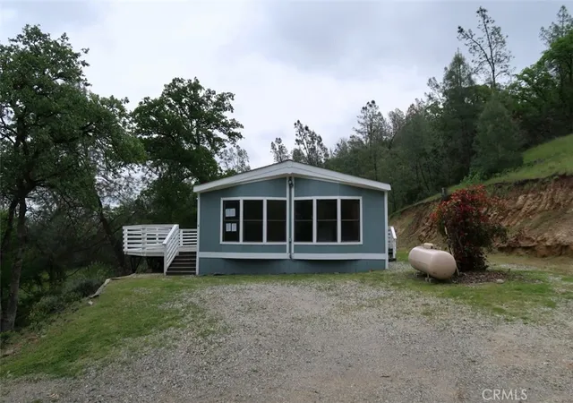 3rd image of 15815 Rancho Tehama Rd, Corning, CA 96021 | MLS# SN25084447
