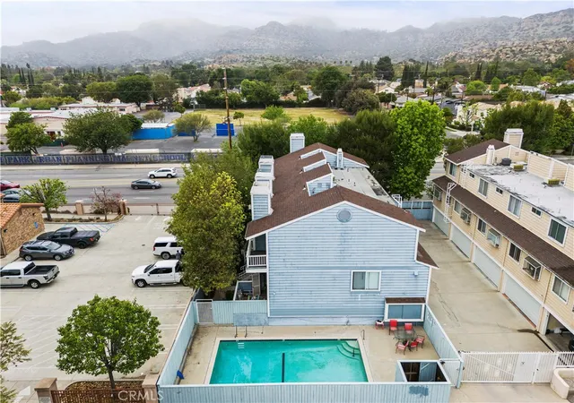 58th image of 21912 Hiawatha St #2, Chatsworth, CA 91311 | MLS# SR25102071