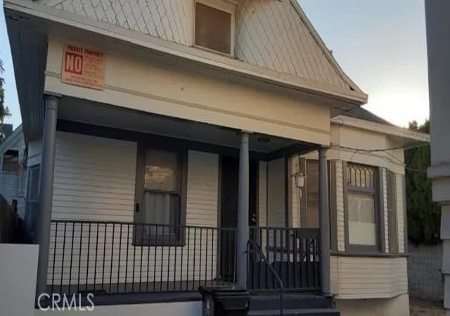 Photo 1 of Multi family home for sale at 1038 W 21st Street, Los Angeles, CA 90007 | MLS# CV25101490 | Listing updated on 2026-10-03