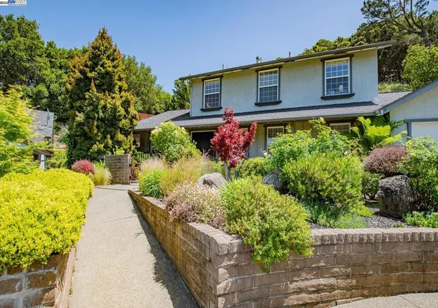 4th image of 11 Oak Tree Court, San Rafael, CA 94903 | MLS# 41097086